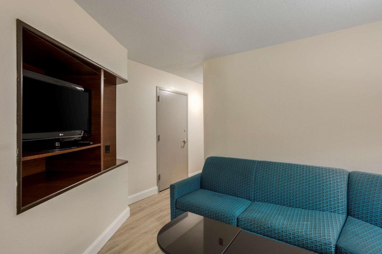 Comfort Inn & Suites Mt Laurel-Philadelphia Mount Laurel Exterior foto